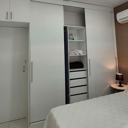 Residencial Tiffany'S, Porto Da Barra, Salvador-Ba Apartment Exterior photo